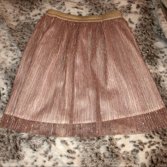 Sz 6 chiffon layered pink and gold sparkled skirt - Picture 1 of 4